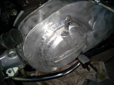 Chaincase welding detail. Note the honda clutch actuator incorporated into the cover.